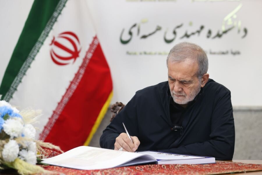 Iran President pays tribute to scientists who fell victim to Israeli aggression