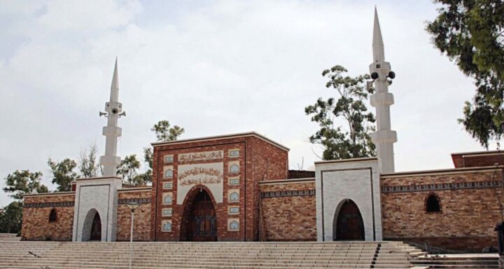 اقدام دولت پاکستان برای تخریب مسجد جامع اهل‌سنت در شهر «گوجرانولا» + ویدیو