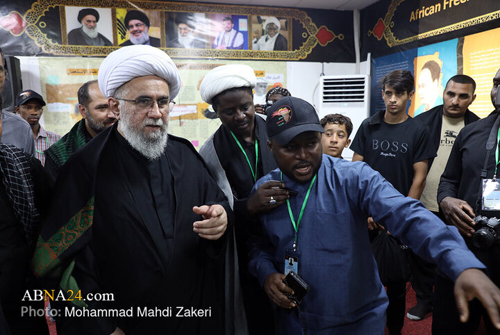 تقرير مصور/ زيارة الأمين العام لموكب عشّاق الحسين من أبناء القارة الإفريقية في طريق النجف إلى كربلاء