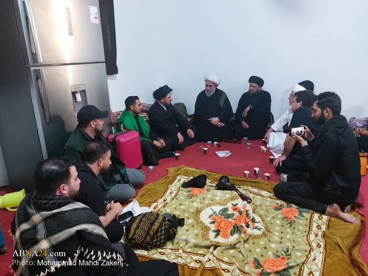 تقرير مصور/ حضور الأمين العام للمجمع العالمي لأهل البيت (ع) في موكب شيعة باكستان على طريق الحسين (ع)