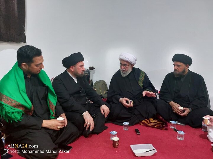 تقرير مصور/ حضور الأمين العام للمجمع العالمي لأهل البيت (ع) في موكب شيعة باكستان على طريق الحسين (ع)