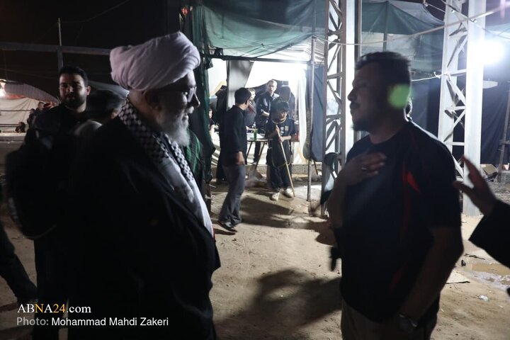 تقرير مصور/ حضور الأمين العام آية الله رمضاني في موكب شيعة تايلند على طريق النجف إلى كربلاء