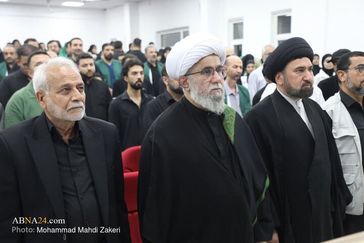 تقرير مصور/ تكريم الأطباء والكوادر الطبية في مسير الأربعين الحسيني مع حضور الأمين العام للمجمع العالمي لأهل البيت (ع)