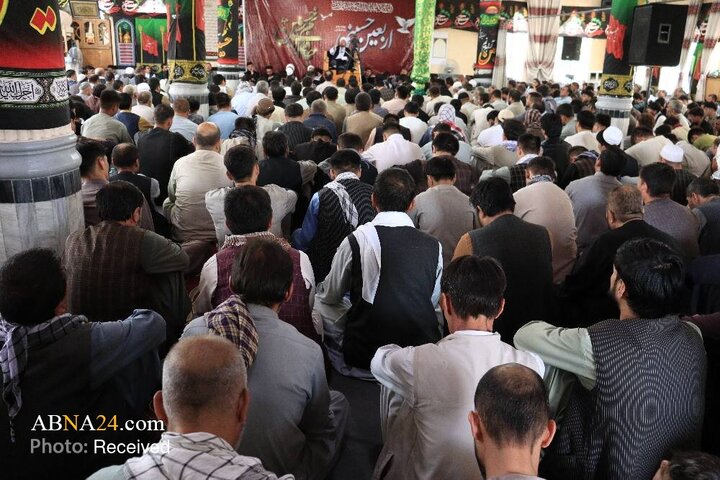 گزارش تصویری | برگزاری باشکوه مراسم اربعین حسینی در مسجد رسول اکرم(ص) غرب کابل با حضور پررنگ ورزشکاران