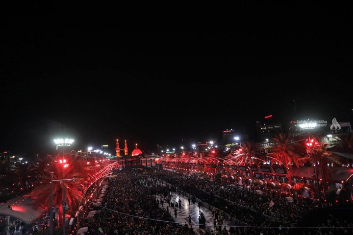 گزارش تصویری | سیل جمعیت زائران اربعین در حرم امام حسین(ع)