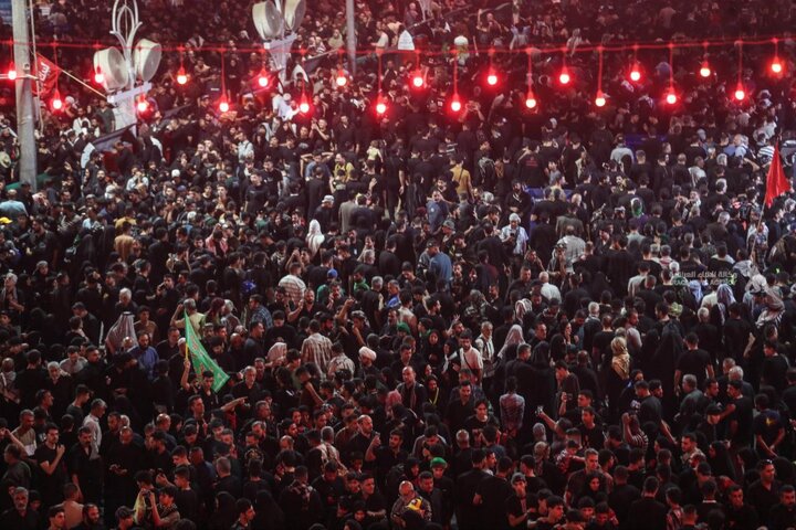 گزارش تصویری | سیل جمعیت زائران اربعین در حرم امام حسین(ع)