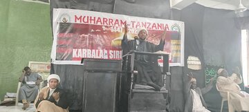 Ziara ya Arubaini: Sahaba wa Mtume (s.a.w.w) Jabir bin Abdillah Al-Ansar na Kumbukumbu ya Mashahidi wa Karbala + Picha