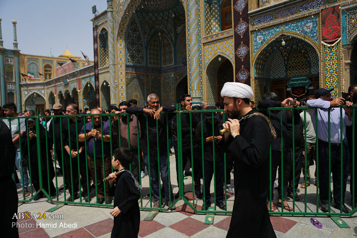 تقرير مصور/ حرم السيدة المعصومة (ع) في قم يستقبل مواكب حسينية لإحياء مراسم الأربعين