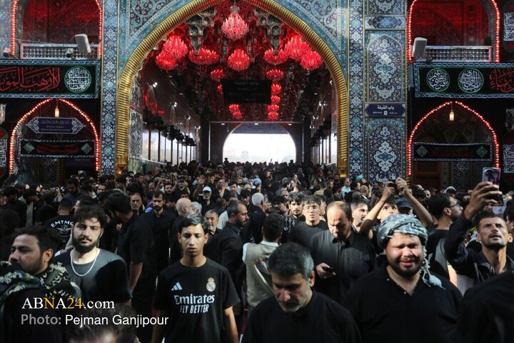 گزارش تصویری | نوای زیارت اربعین در بین الحرمین