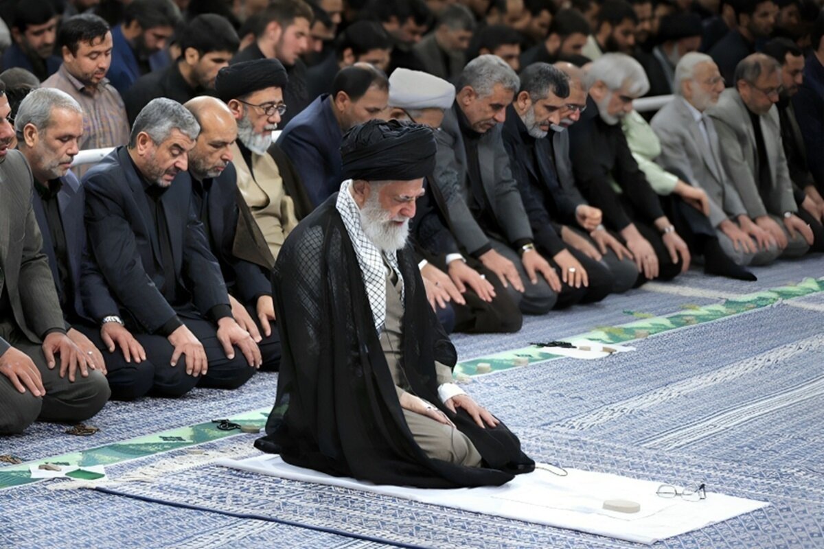 تأثیرات باورنکردنی نماز جماعت بر روح و روان انسان