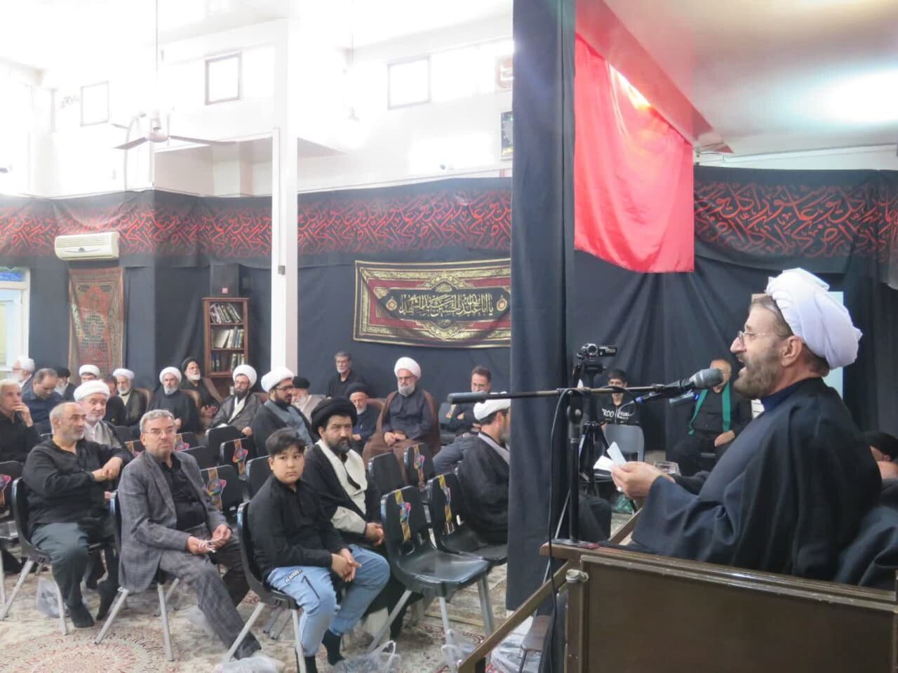 مراسم عزاداری اربعین حسینی در حسینیه دفتر آیت‌الله فاضل لنکرانی برگزار شد + تصاویر