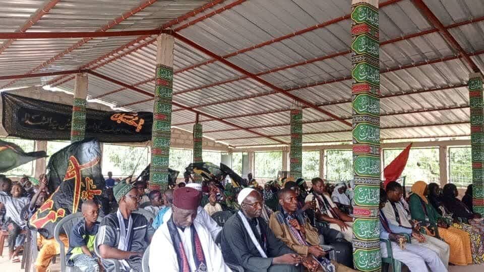 Li başûrê Senegal, pêşkeftina rêwîtiya Erbaînê ya Hosênî bi beşdariya hezkirên Ehl-ul-beyt (s.x) hat lidarxistin + wêneyan