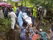 پختونخوا میں بارشوں اور سیلاب سے  نقصانات کی تفصیلات جاری، 307 افراد جاں بحق، ریسکیو آپریشن جاری