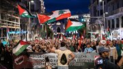 اسپین: بارسلونا میں فلسطین کی حمایت میں وسیع پیمانے پر احتجاج