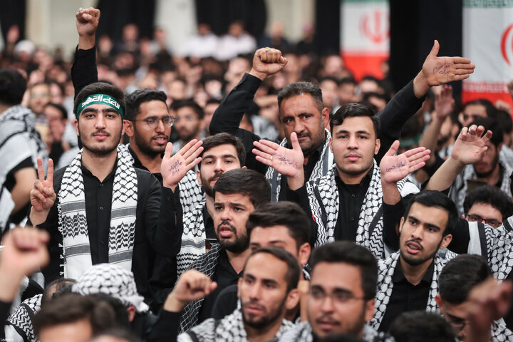 Photos (1): Arbaeen mourning ceremony held in Imam Khomeini Hussainiyah