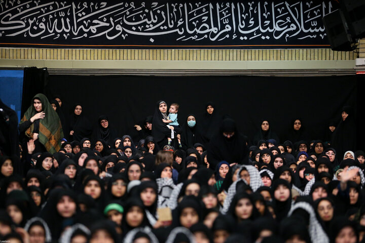 Photos (2): Arbaeen mourning ceremony held in Imam Khomeini Hussainiyah
