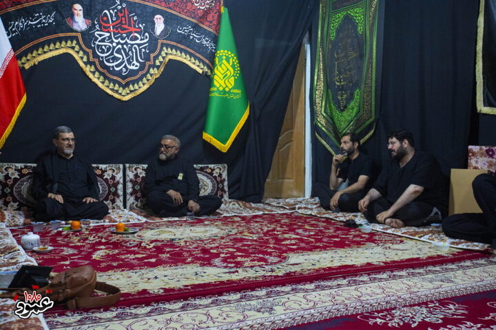 Photos: Director General of Islamic Radio and Television Union attends Hazrat Masoumeh Mawkib
