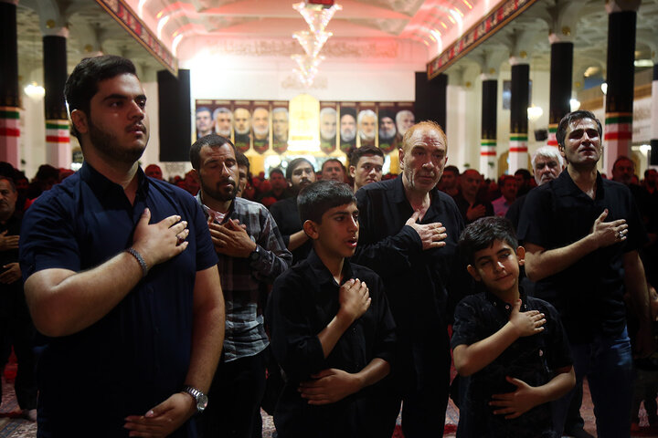 Photos: Arbaeen's night mourning ceremony held at Hazrat Masoumeh holy shrine