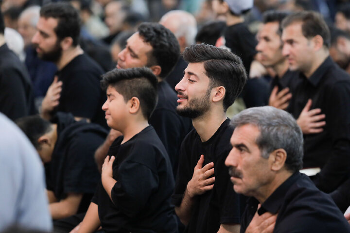 تقرير مصور/ مراسم عزاء یوم الأربعین الحسیني في الحرم الرضوي الشریف