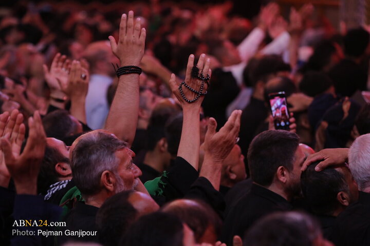 تقرير مصور/ ليلة الأربعين في كربلاء؛ ذروة الشوق والولاء في الحرم الحسيني