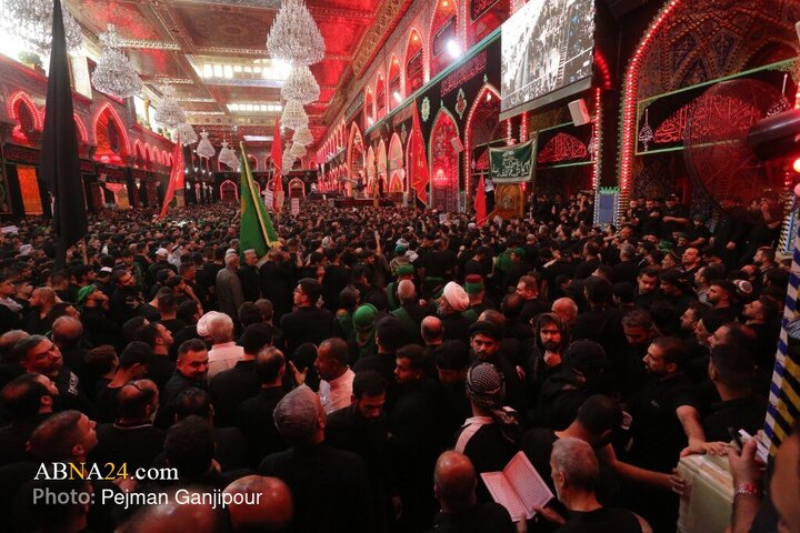 تقرير مصور/ قراءة دعاء زيارة الأربعين للإمام الحسين(ع) في حرمه الطاهر