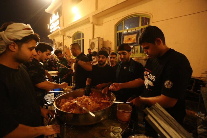 تقرير مصور/ هدمها صدام في التسعينيات... حسينية اهالي الجعيفر في كربلاء تخدم الزائرين منذ العام (1937)