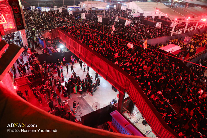 Foto / Erbain Gecesi İmam Hüseyin'in (a.s) Haremi Şerifinde Hüseyin (a.s) Aşıklarının Şevk ve Alakalarından Kesitler