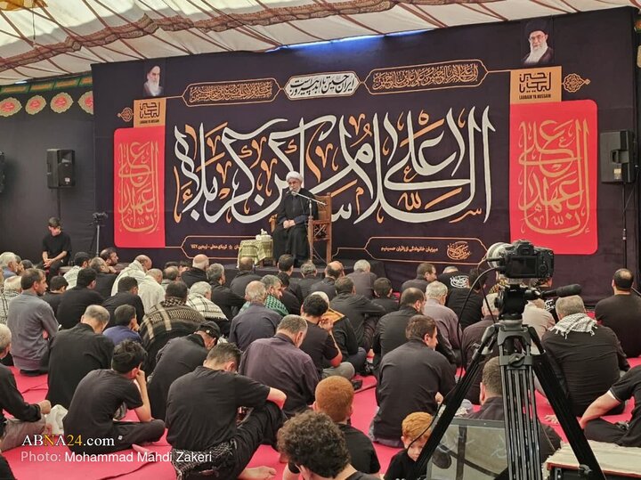 گزارش تصویری | حضور و سخنرانی دبیرکل مجمع جهانی اهل‌بیت(ع) در موکب محسنین در کربلا