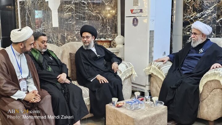 گزارش تصویری | دیدار علما و نخبگان کشورهای مختلف با دبیرکل مجمع جهانی اهل‌بیت(ع) در کربلا معلی _ ۱