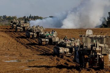 دو ارب مسلمانوں کی آنکھوں کے سامنے؛ غزہ شہر سے فلسطینی باشندوں کی جبری نقل مکانی کا آغاز