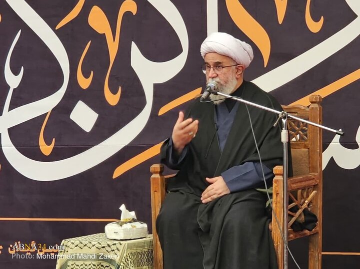 تقرير مصور/ الأمين العام للمجمع العالمي لأهل البيت (ع) يحضر في موكب المحسنين بمدينة كربلا ويلقي كلمة