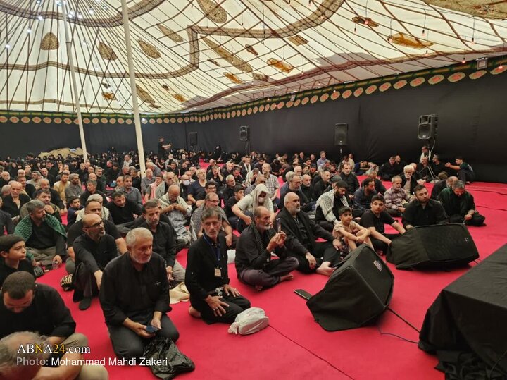 تقرير مصور/ الأمين العام للمجمع العالمي لأهل البيت (ع) يحضر في موكب المحسنين بمدينة كربلا ويلقي كلمة