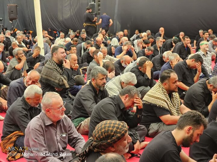 تقرير مصور/ الأمين العام للمجمع العالمي لأهل البيت (ع) يحضر في موكب المحسنين بمدينة كربلا ويلقي كلمة