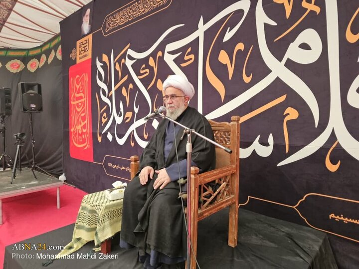 تقرير مصور/ الأمين العام للمجمع العالمي لأهل البيت (ع) يحضر في موكب المحسنين بمدينة كربلا ويلقي كلمة