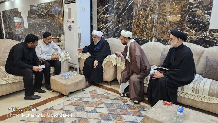 تقرير مصور/ لقاء علماء ونخب من مختلف بلدان بالأمين العام للمجمع العالمي لأهل البيت (ع) في كربلاء المقدسة – 1