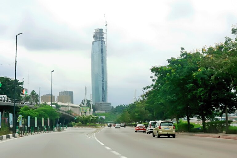 داستان شهر آبیجان؛ از روستاهای صیادی تا «پاریس غرب آفریقا»