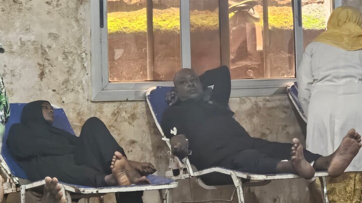 تقرير مصور/ التبرع بالدم برعاية جمعية "الرحمان" في دولة مالي بمناسبة أربعينة الإمام الحسين(ع)
