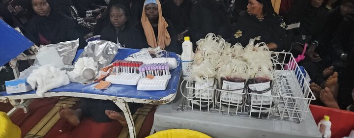 تقرير مصور/ التبرع بالدم برعاية جمعية "الرحمان" في دولة مالي بمناسبة أربعينة الإمام الحسين(ع)