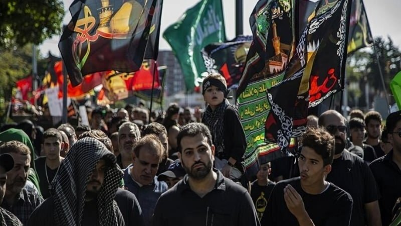 Dearborn'da Müslümanlar Erbain İçin Birlik ve Direniş Yürüyüşünde Buluştu