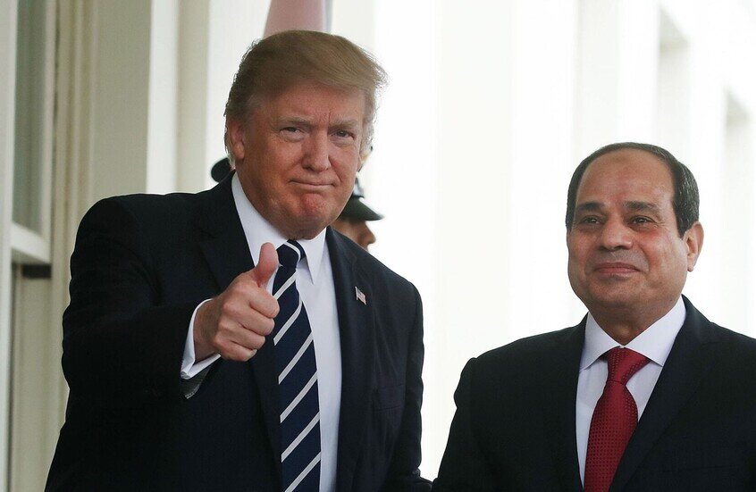 الإعلام العبري: ترامب وعد مصر بمكافأة كبيرة وغير متوقعة مقابل تهجير سكان غزة