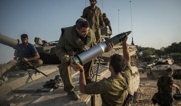 İsrail, yerleşimcilere askerlik yapmaları için yalvarıyor