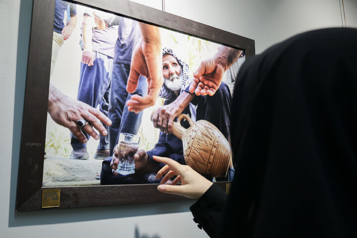 تقرير مصور/ معرض صور مختارة من عزاء«مهر محرم» الدولي في متحف الحرم الرضوي الشريف بمدينة مشهد