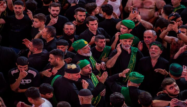 تقرير مصور/ الصحن الحسيني يحتضن المعزين من داخل العراق وخارجه في اليوم الأربعين