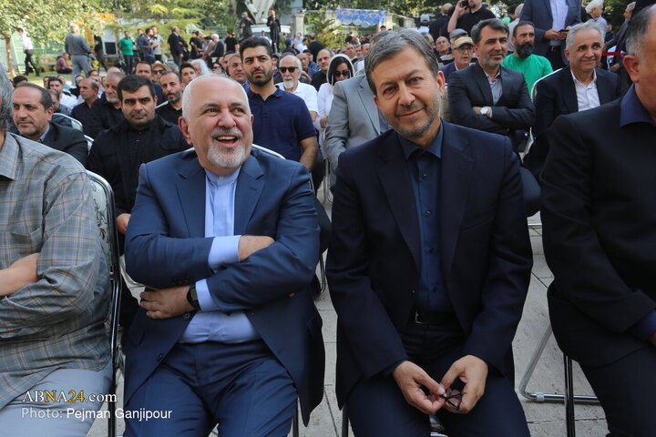 مراسم تشییع و خاکسپاری پیکر استاد محمود فرشچیان در اصفهان