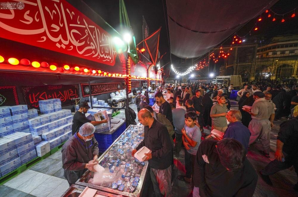 العتبة العلوية قدمت أكثر من 4 ملايين وجبة ضيافة لزوَّار المولى أمير المؤمنين (ع) في الأربعين الحسيني