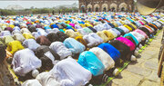 জুমার নামাজে না গেলে ২ বছরের কারাদণ্ড