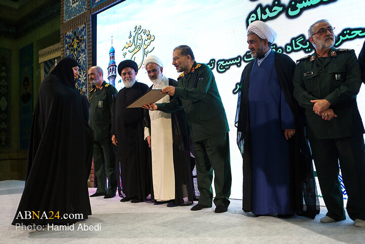 آیین سومین همایش ملی تکریم از فعالان و دست‌اندرکاران مساجد سراسر کشور