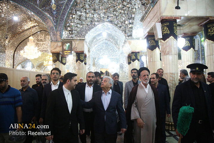 وزیر امنیت غذایی و تحقیقات ملی پاکستان در حرم حضرت معصومه (س)