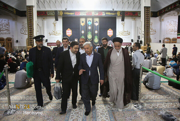 وزیر امنیت غذایی و تحقیقات ملی پاکستان در حرم حضرت معصومه (س)