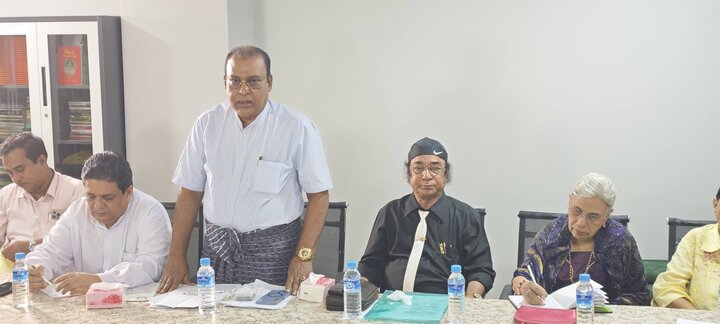 ရန်ကုန် မြို့ ဇိနသ် အစ္စလာမ်ခမ်းမတွင် အနှစ် ၁၅၀၀ ပြည့်နှစ် မဟာတမန်တော် (ဆွ)  နေ့အခမ်းအနား ကျင်းပရေး ဗဟို ကော်မတီ ညှိနှိုင်း  အစည်းဝေးကျင်းပ ။ ။ Photos